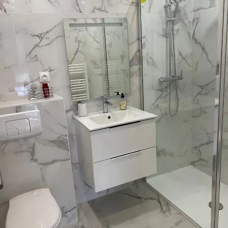 Apartman Les Orangers *